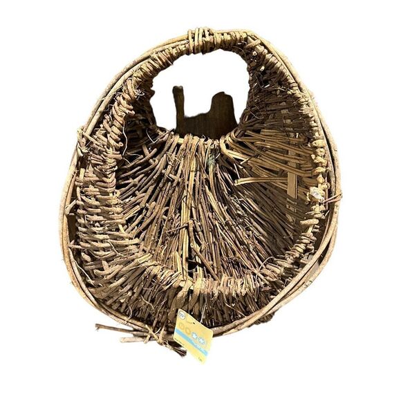 Rustic Flower Basket Wall Decor - Picture 9 of 10